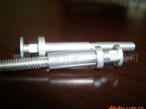 非標件，螺絲